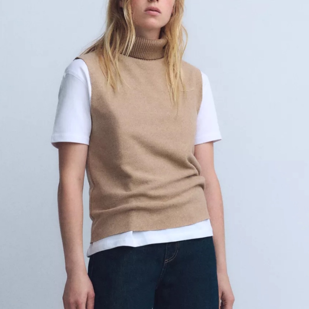 Women’s Zara Medium taupe sleeveless sweater - Picture 2 of 6
